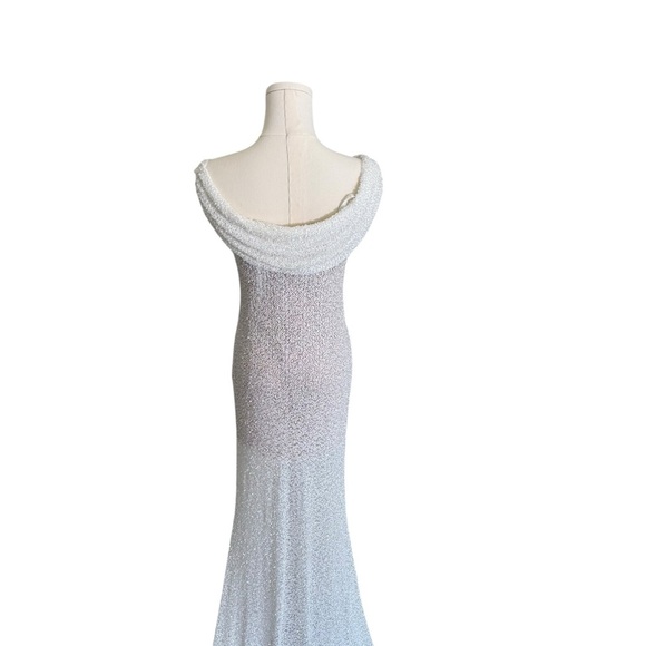 Self-Portait - Elegant Off-Shoulder Beaded White Evening Gown Sz 6 - Picture 8 of 10